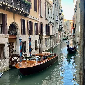 Becher Venedig