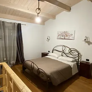 Apartamento Tzia Udroni 