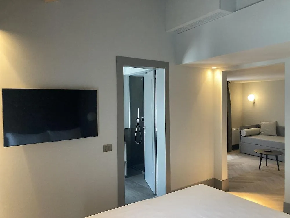Hotel Dei Dragomanni Venice 4*,